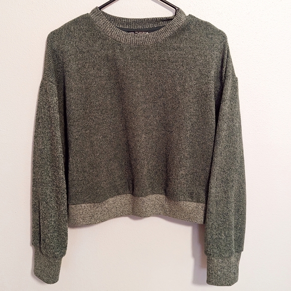 Zara Sweaters - Zara Cropped Sweater